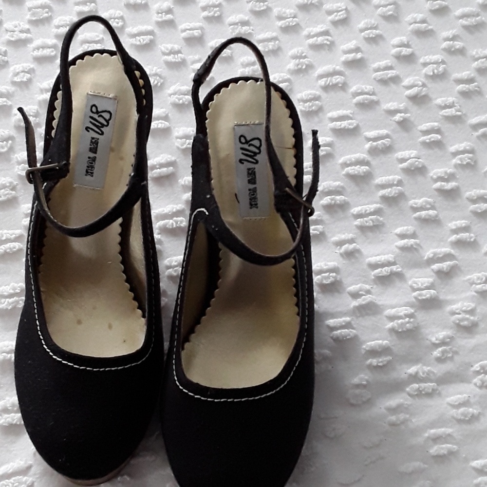 SM New York black heels